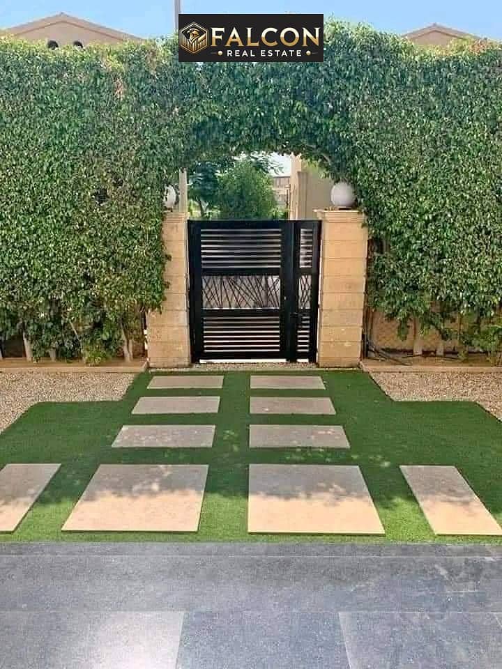 6 453599728_7966087223471421_9220754148980968555_n. jpg