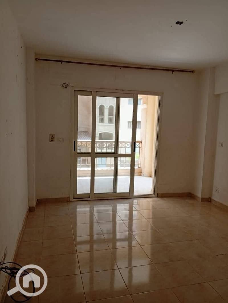 10 695835c1-6d74-488b-aa80-dd9c27456707. jpg