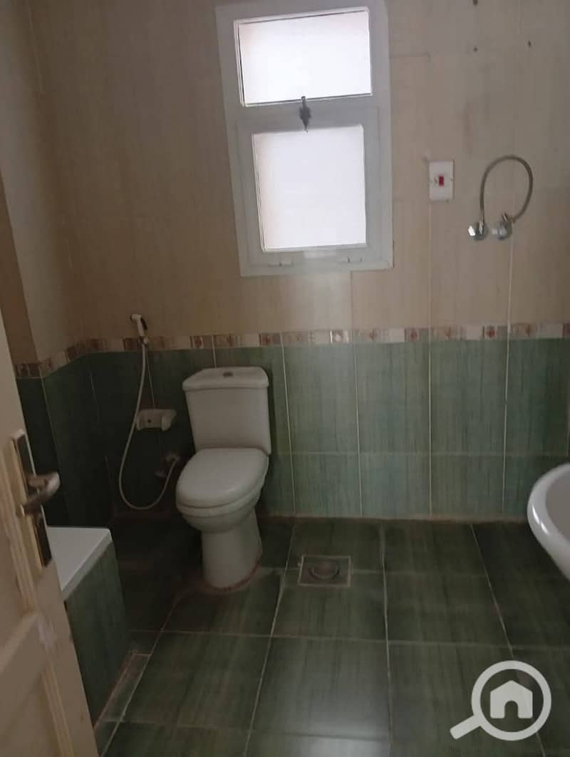 11 b334be19-e989-43d4-abf0-226a52bd7329. jpg