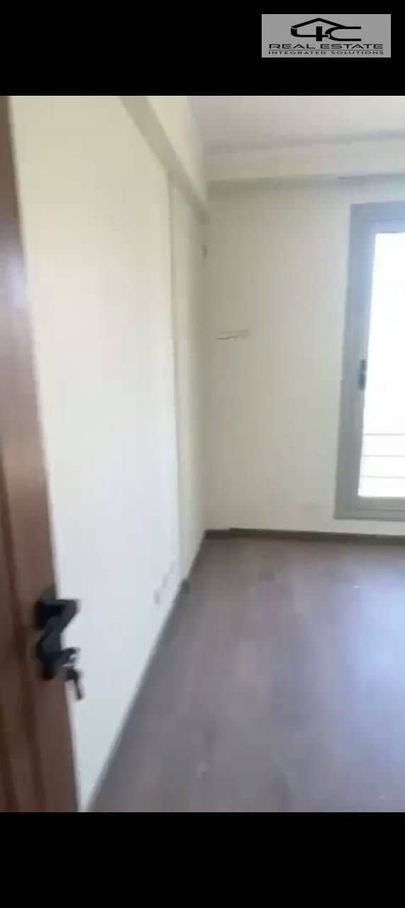 4 WhatsApp Image 2025-11-12 at 1.36. 45 PM. jpeg