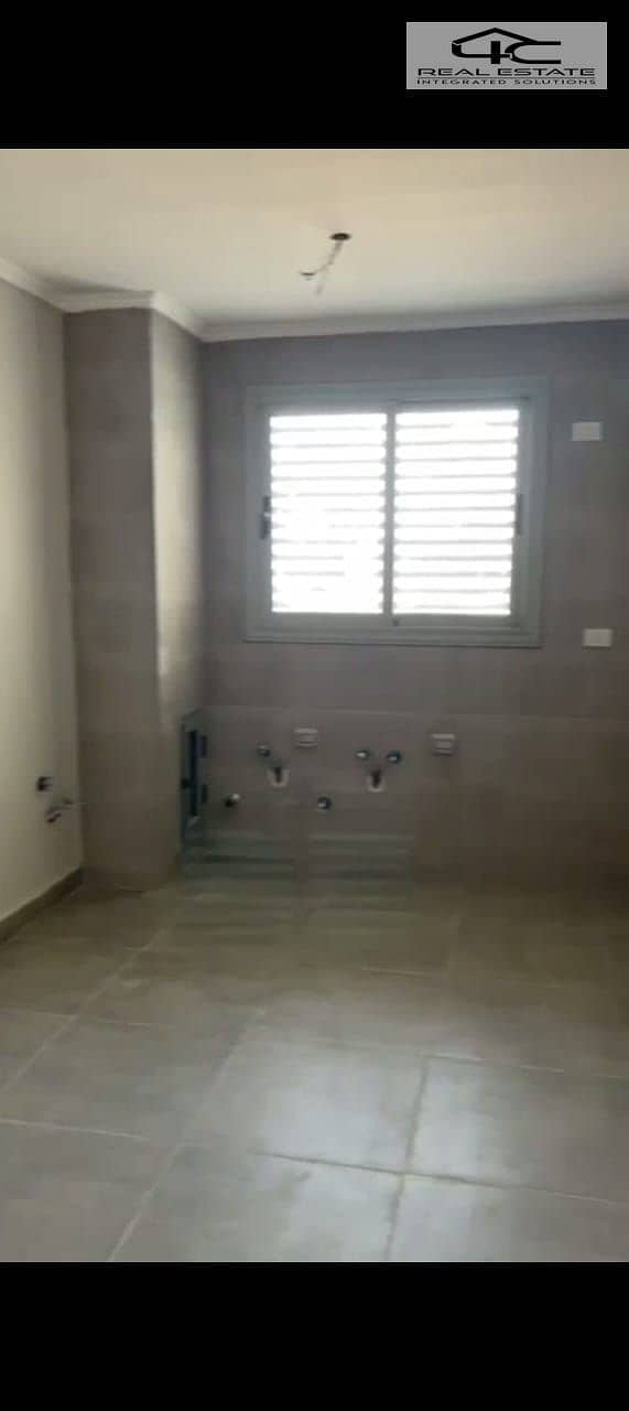 10 WhatsApp Image 2025-11-12 at 1.36. 44 PM (1). jpeg