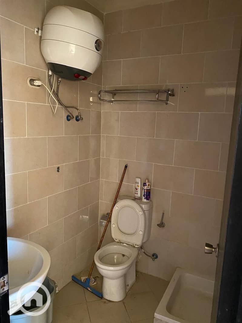 11 4885a8c5-586b-426a-9f4e-7c505d69870c. jpeg