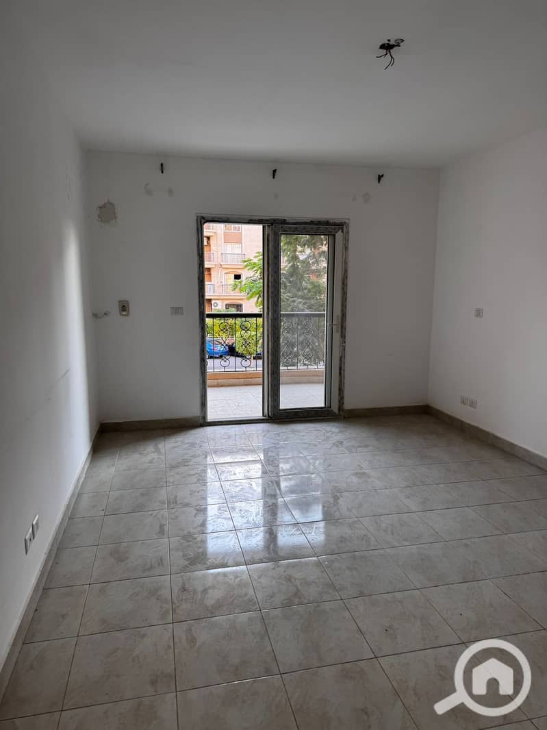 3 69649c12-9cd3-4b54-bb00-2a1a3e81f1fe. jpeg