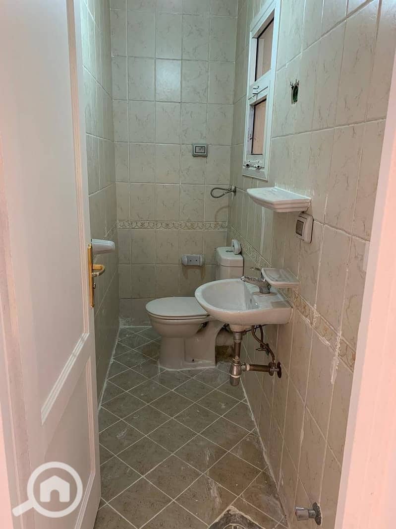 7 436b9e81-3945-4b52-bd5c-136f6ac76c6f. jpeg