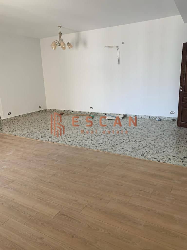 10 U739026 (11). jpg