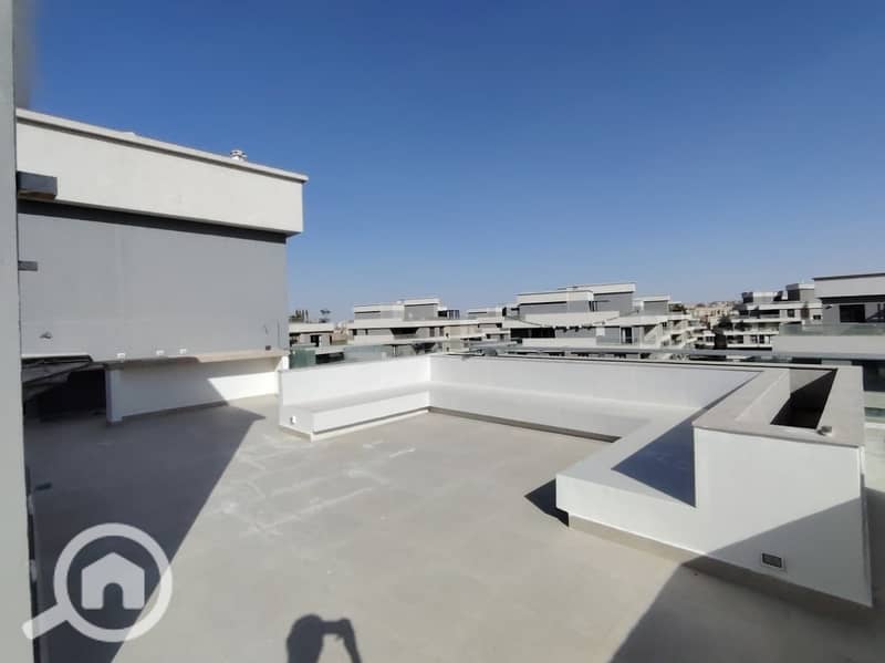 8 WhatsApp Image 2025-11-13 at 3.27. 14 PM (1). jpeg