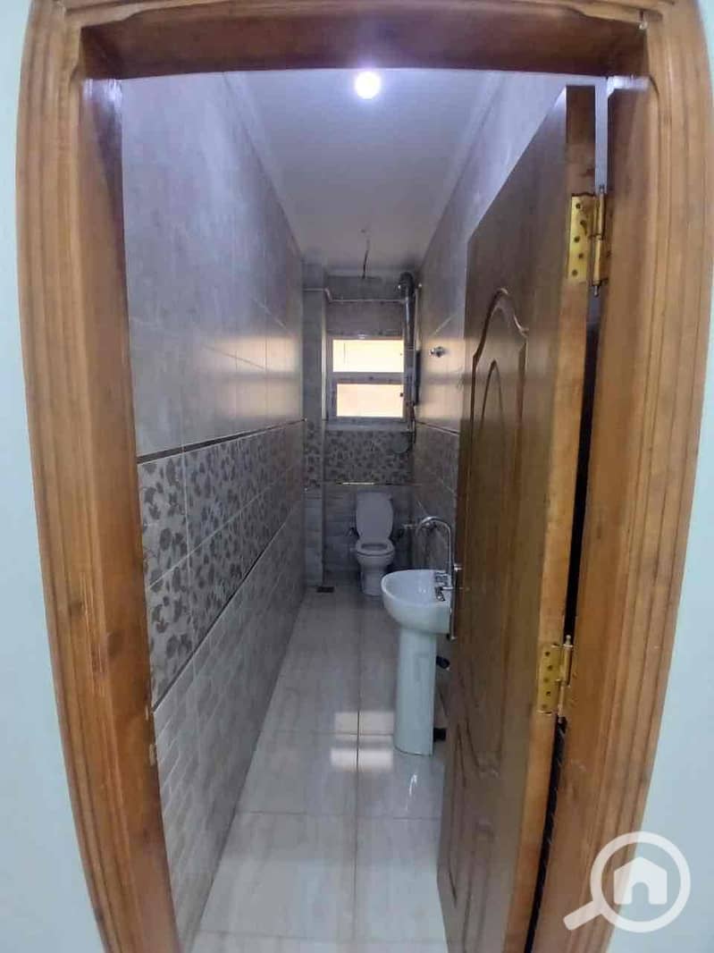 5 f538087e-49b9-41ae-8b26-322ea893db9e. jpg