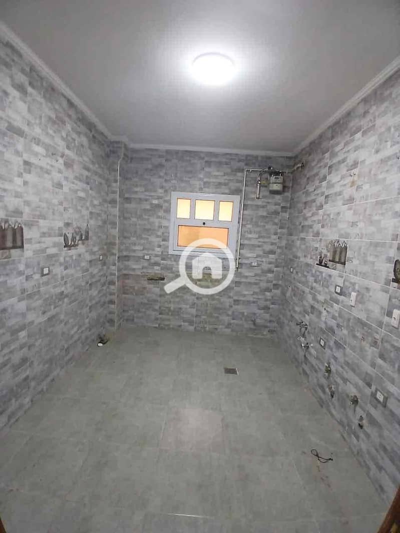 6 f96a819d-bfe9-454f-bfd0-1360696b3e9e. jpg