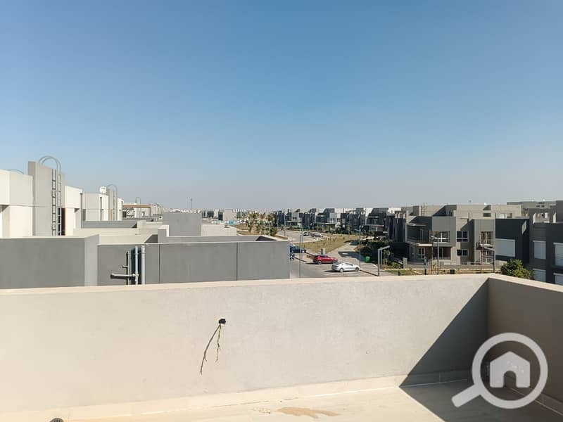 10 WhatsApp Image 2025-11-12 at 12.25. 52 (4). jpeg. jpg