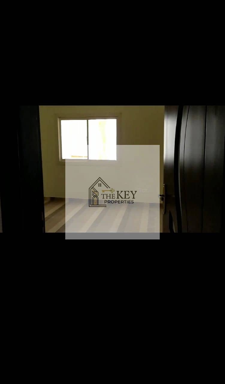 2 bfba4972-47bf-4893-8b65-5b0fd42201e6. jpg