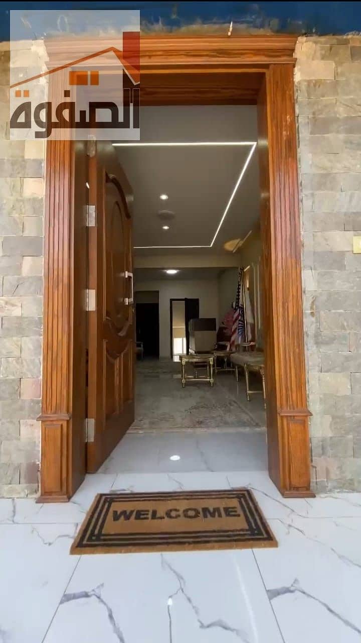 9 6b116b5e-0114-4fb0-95b7-f9788c7e98b4. jpeg