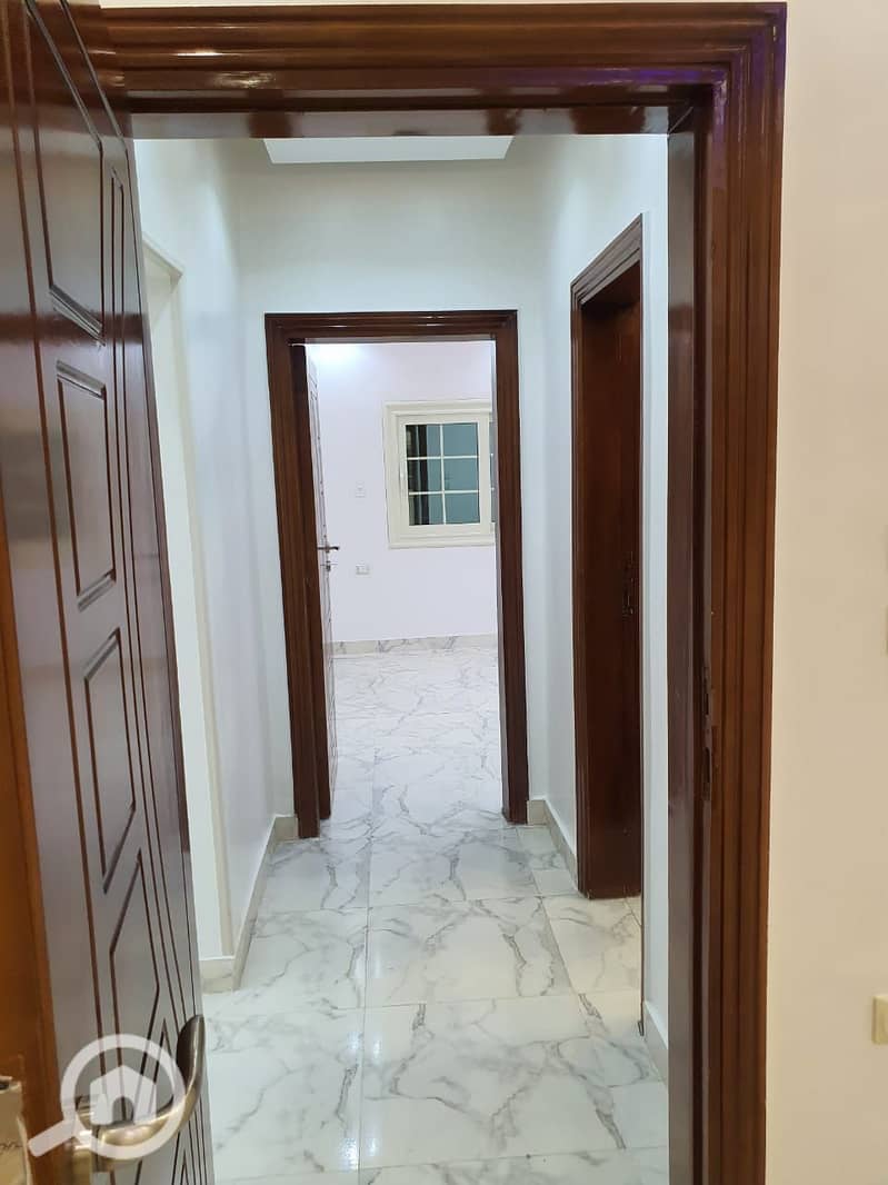 27 WhatsApp Image 2025-10-18 at 6.21. 41 PM (3). jpeg