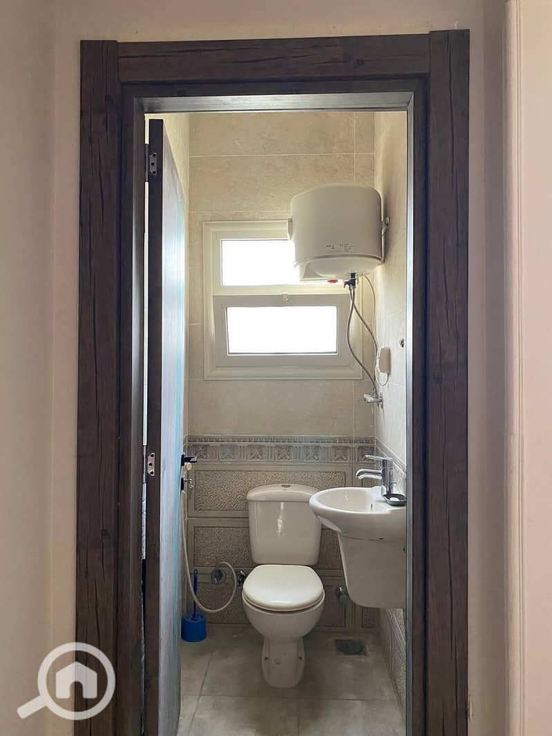 6 WhatsApp Image 2025-11-18 at 17.04. 35. jpeg