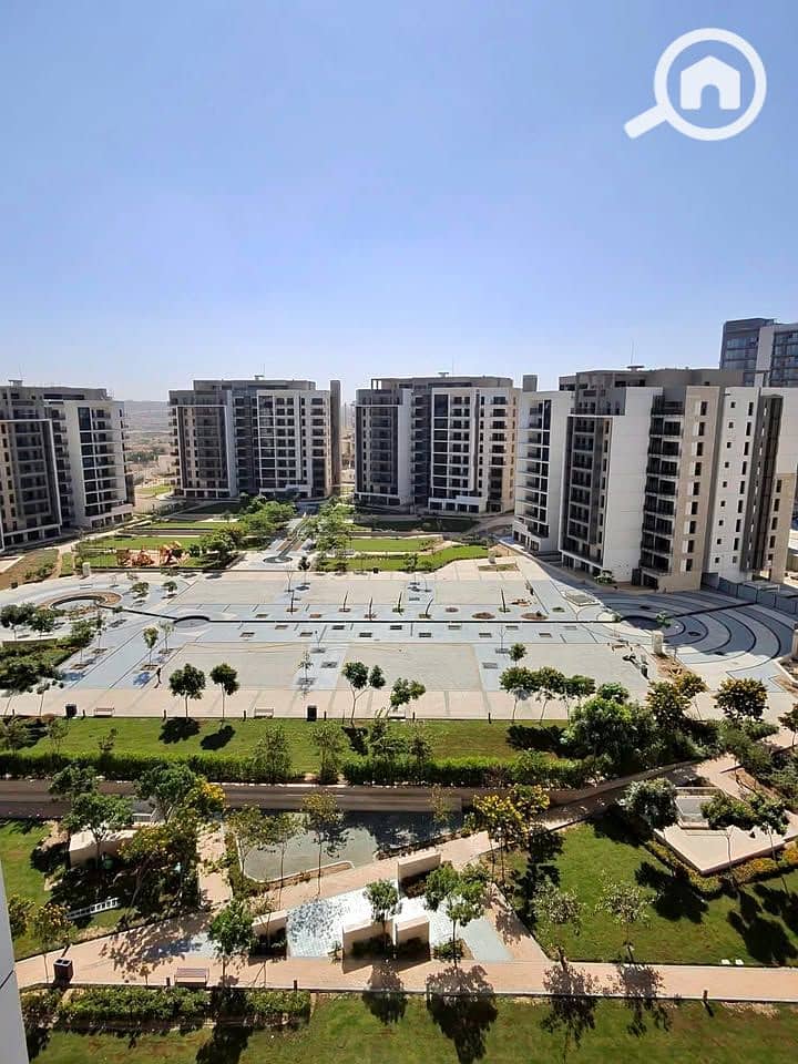 8 471463191_450522971456940_5374260763671579401_n. jpg