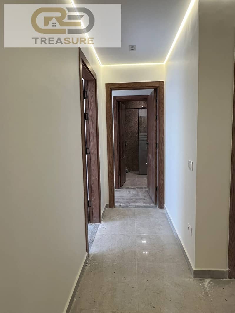 7 WhatsApp Image 2025-11-18 at 2.25. 47 PM. jpeg