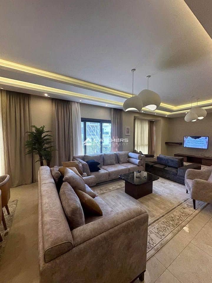 3 521003169_689321180773104_3999396244855159015_n. jpg