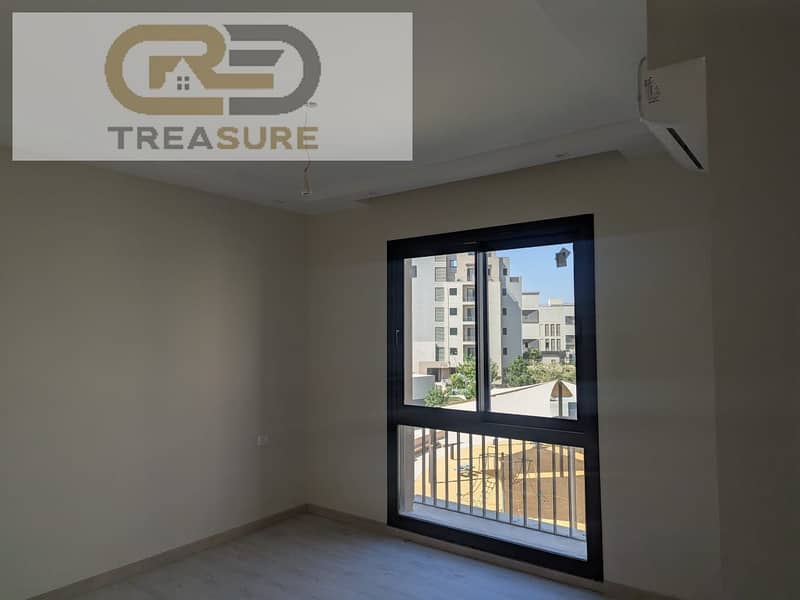 2 WhatsApp Image 2025-11-16 at 1.48. 23 PM. jpeg