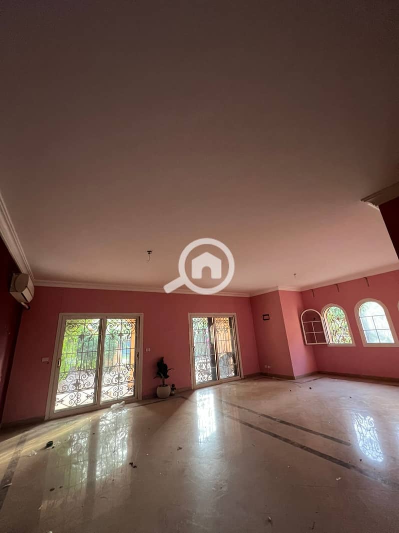 5 7dad9e54-dece-4bdc-b287-2067b3fbe7dd. jpg