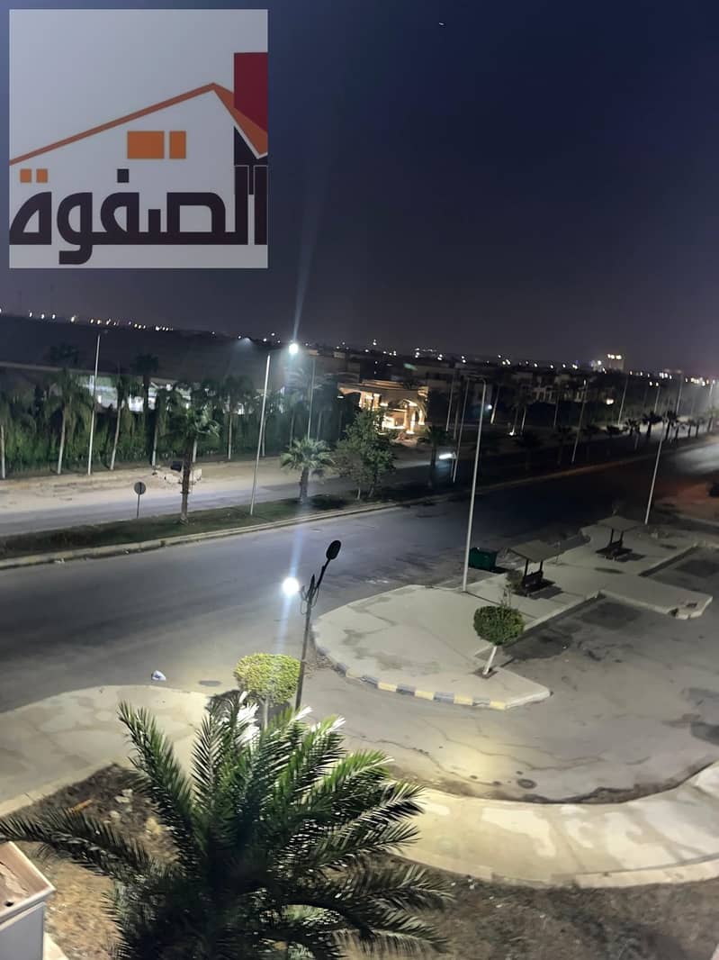 6 872b8192-67e6-4163-b48f-56071364eadc. jpeg