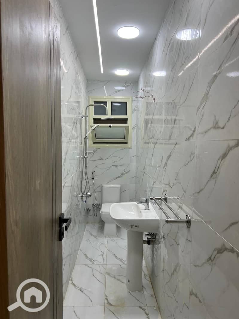 17 WhatsApp Image 2025-11-18 at 5.04. 45 PM. jpeg