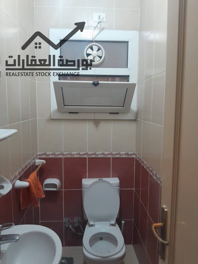 11 e482b545-3c60-4c74-b754-b548b3f246e1. jpg