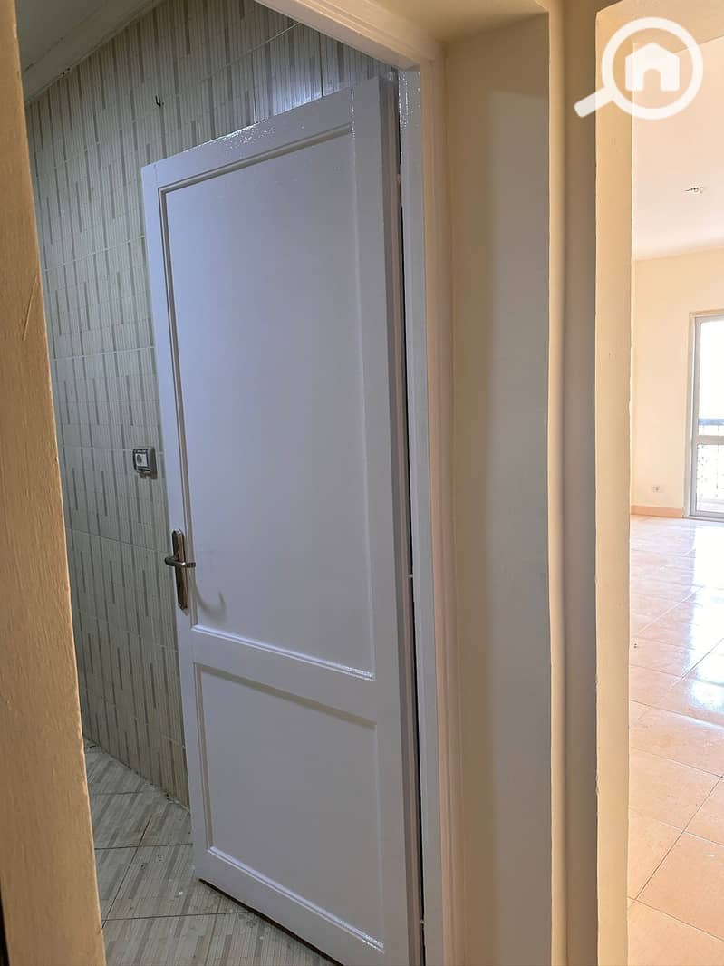 8 40e0f957-412c-4372-a5e3-df419ae82321. jpeg