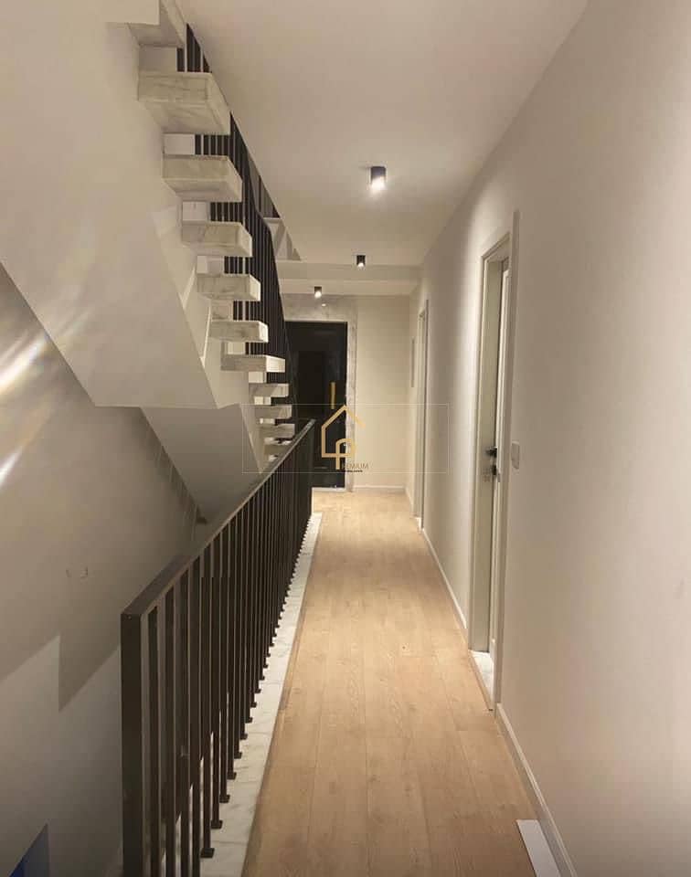 4 WhatsApp Image 2025-11-09 at 3.07. 46 PM. jpeg