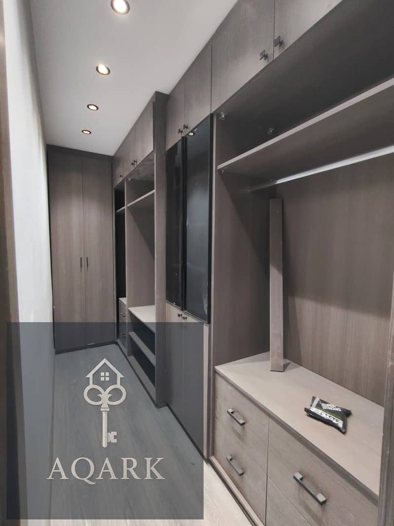 16 11e4a068-d31f-4bd3-83a0-caaec55a1e07. jpg