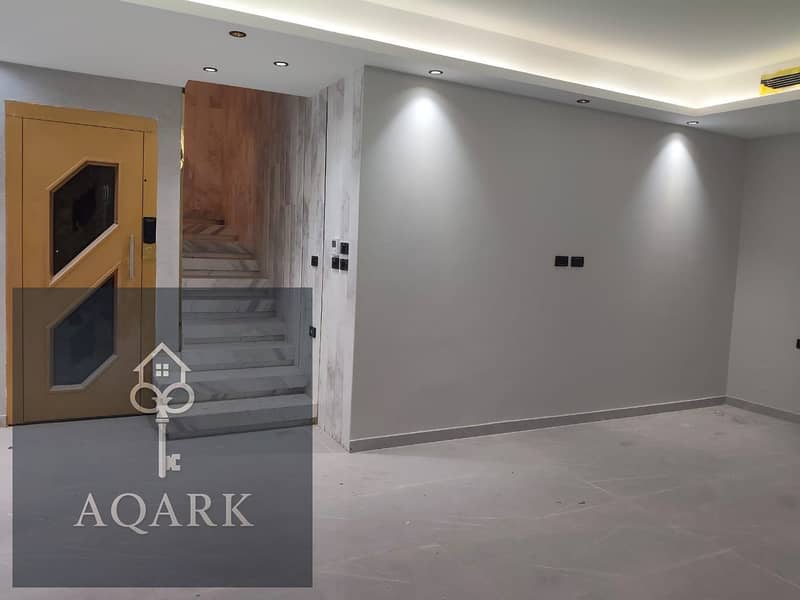 22 893dd105-fb97-446b-b91e-890d9c2fcd12. jpg