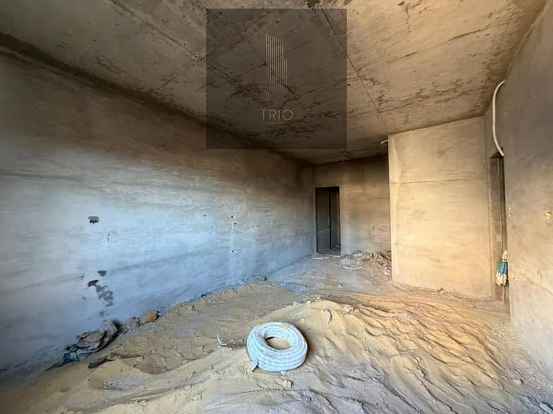 5 WhatsApp Image 2025-11-17 at 6.34. 59 PM (1). jpeg