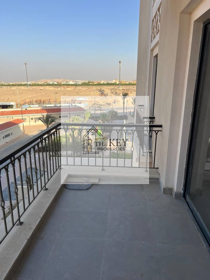 7 WhatsApp Image 2025-11-18 at 17.30. 15_953019a0. jpg