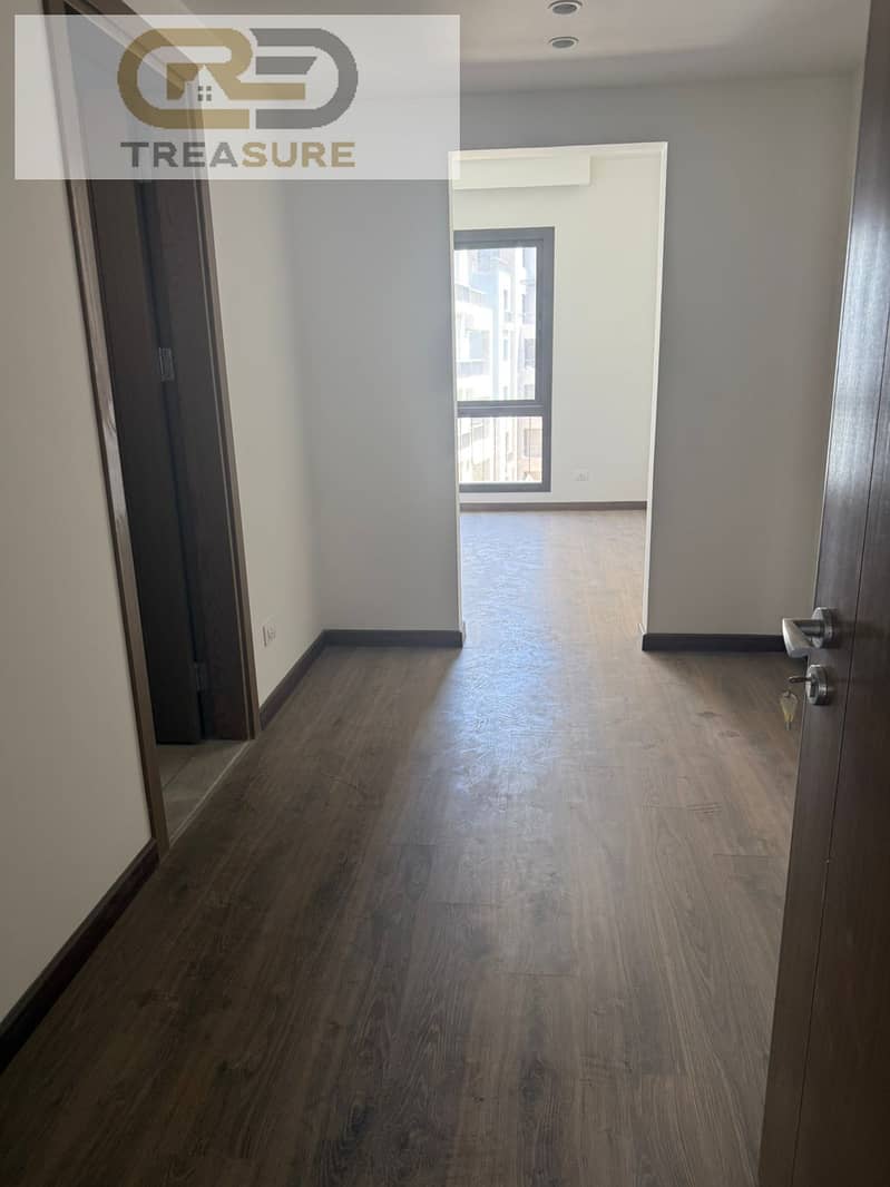 4 WhatsApp Image 2025-11-13 at 12.33. 00 PM (1). jpeg