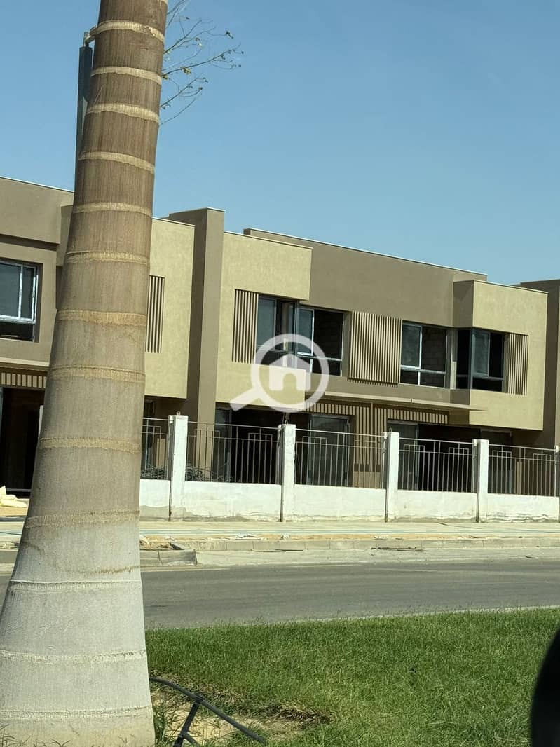 15 WhatsApp Image 2025-08-25 at 15.20. 19_2995376c. jpg