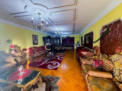 3 Bedroom Flat for Sale in Gianaclis, Alexandria - IMG-20251118-WA0009. jpg