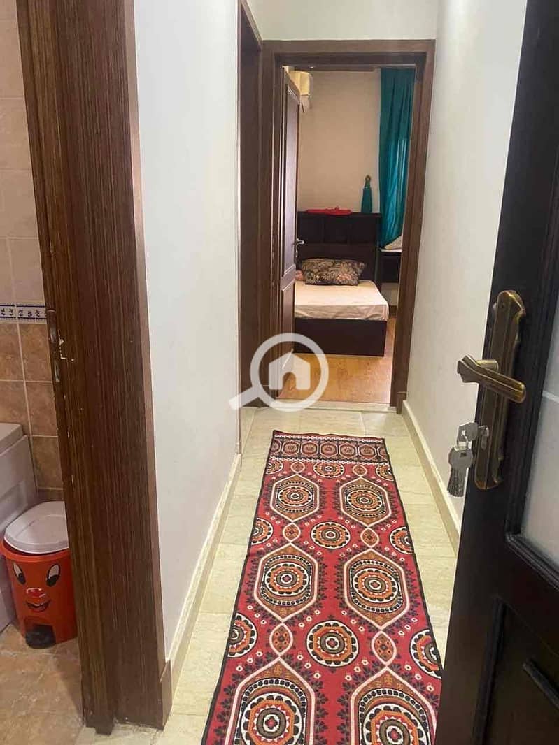 4 545ab97d-6fcd-40de-ac87-079ac2d7523f. jpg