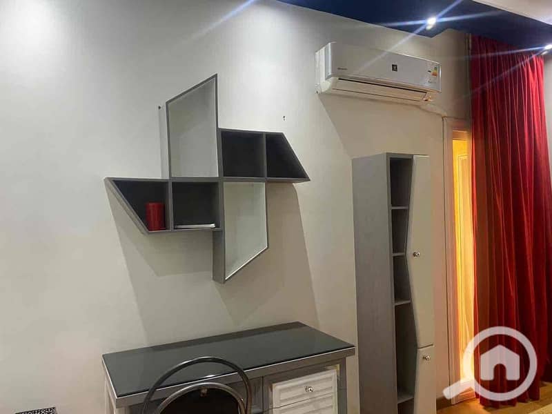 12 405c323c-bbf8-4480-83d4-530e121ce4f2. jpg