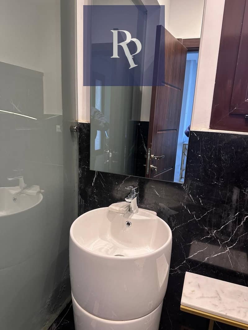 8 WhatsApp Image 2025-11-18 at 1.40. 29 PM. jpeg