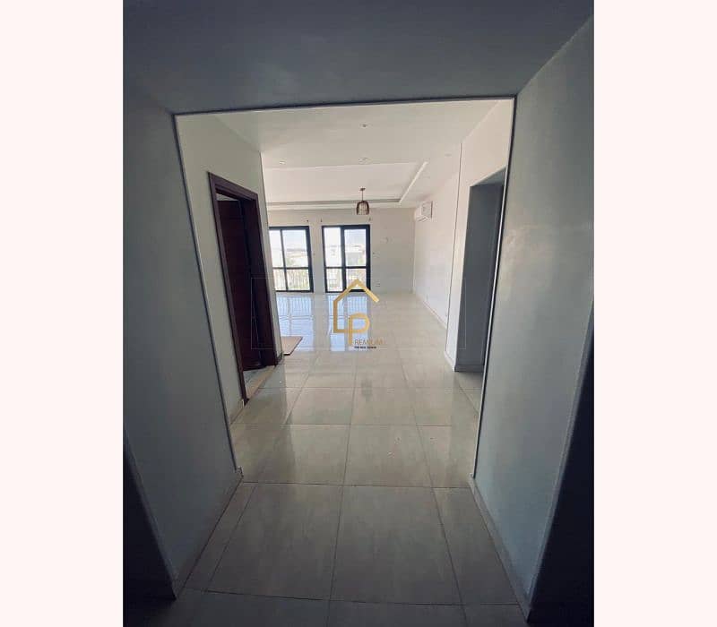 2 WhatsApp Image 2025-11-10 at 5.16. 11 PM (1). jpg