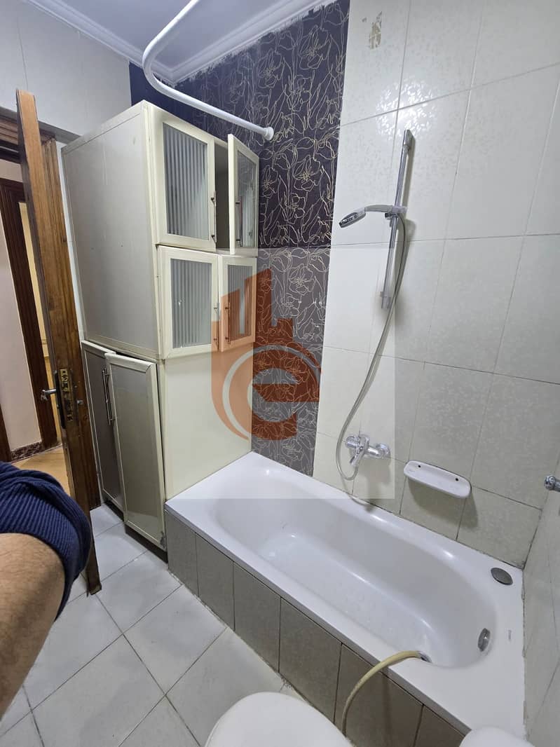 8 49c651d2-b497-4770-8680-4a2149b0b834. jpg