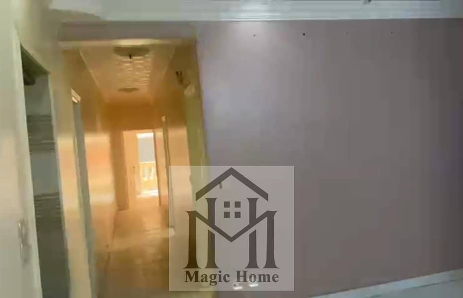 8 d12755f9-4cac-4f6a-a778-a4eddb117ba0. jpg