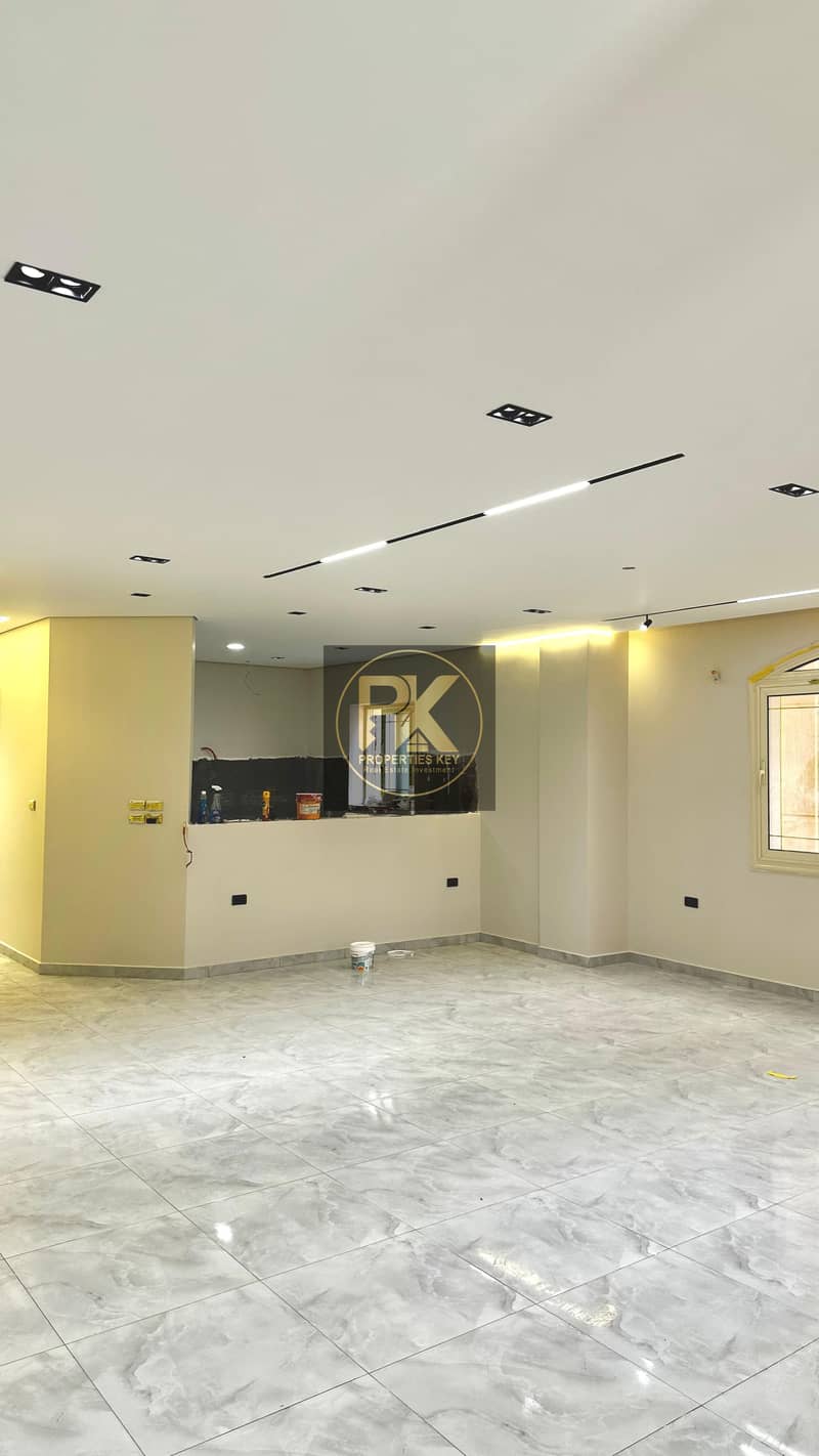 13 04699B43-5850-4DF9-A169-C40CE551B53D. jpeg