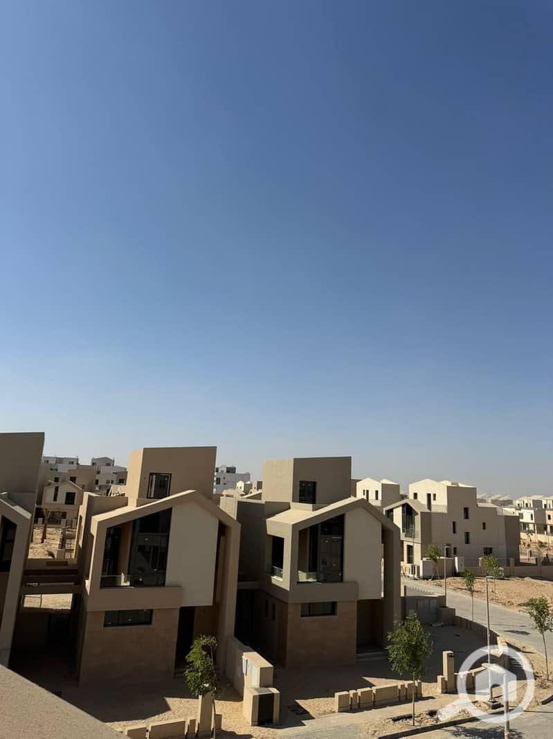 10 WhatsApp Image 2025-11-16 at 5.51. 45 PM (1). jpeg