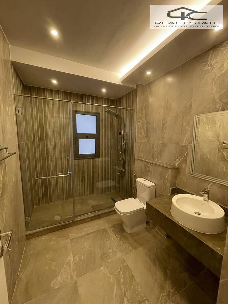 11 WhatsApp Image 2025-11-17 at 8.17. 50 AM. jpeg