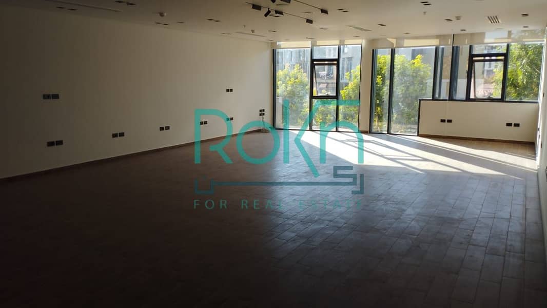 6 WhatsApp Image 2025-11-18 at 6.03. 47 PM. jpeg