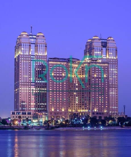 5 0_design-page-side-photo_4dc01311. jpg