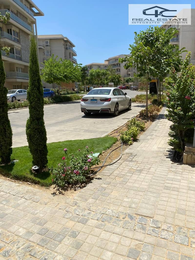 10 WhatsApp Image 2025-10-07 at 15.59. 30 (1). jpeg