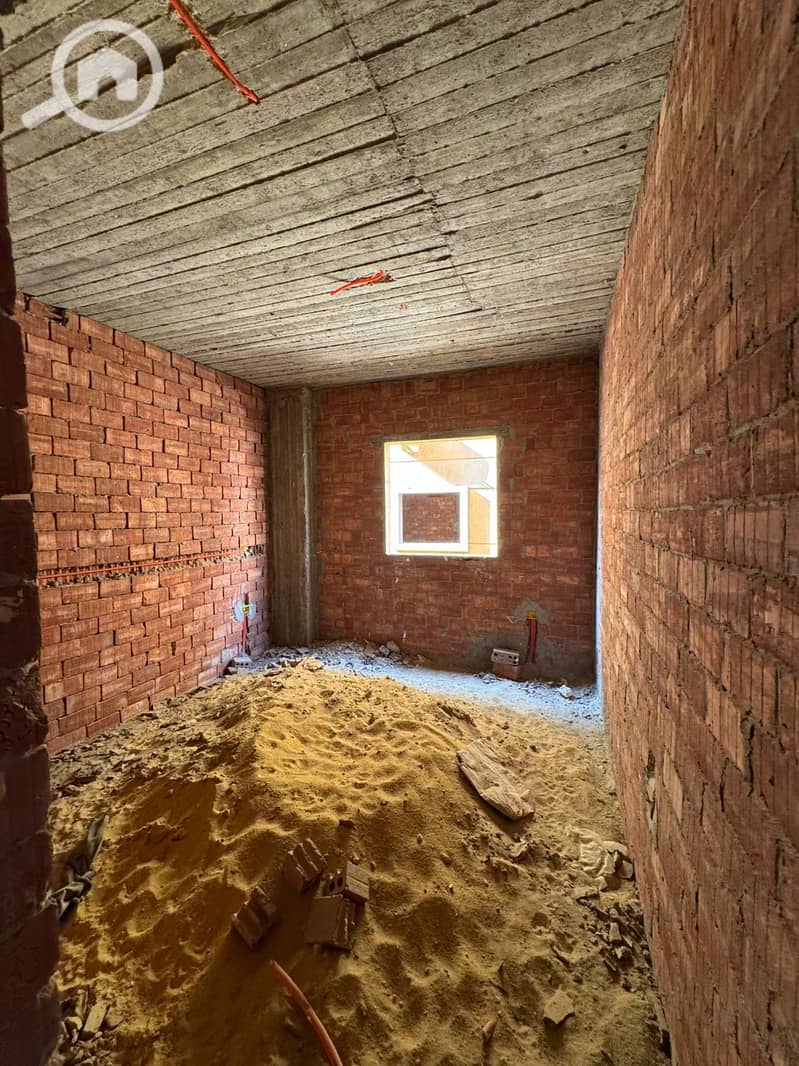 10 WhatsApp Image 2025-11-18 at 6.26. 14 PM (1). jpeg