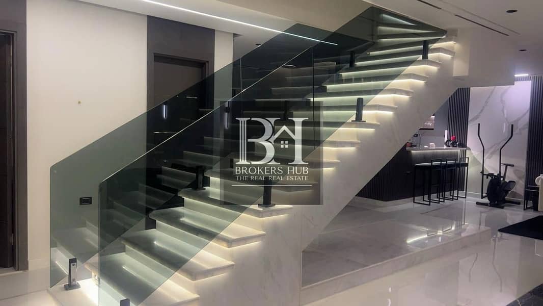 4 82600e62-cfe7-40e4-80cf-44767b9cdbf6. jpeg