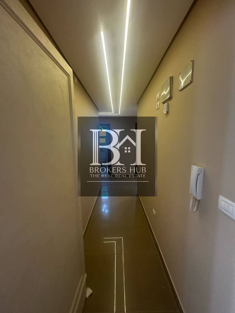 5 4aa2fafe-8b5e-4f53-8f62-4d3b09de0246. jpeg