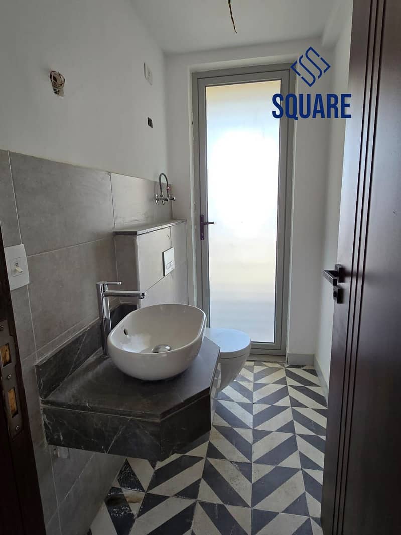 6 48f6a2d9-7f6d-4340-b57c-abc3568f47c1 - mohamed ashraf. jpg